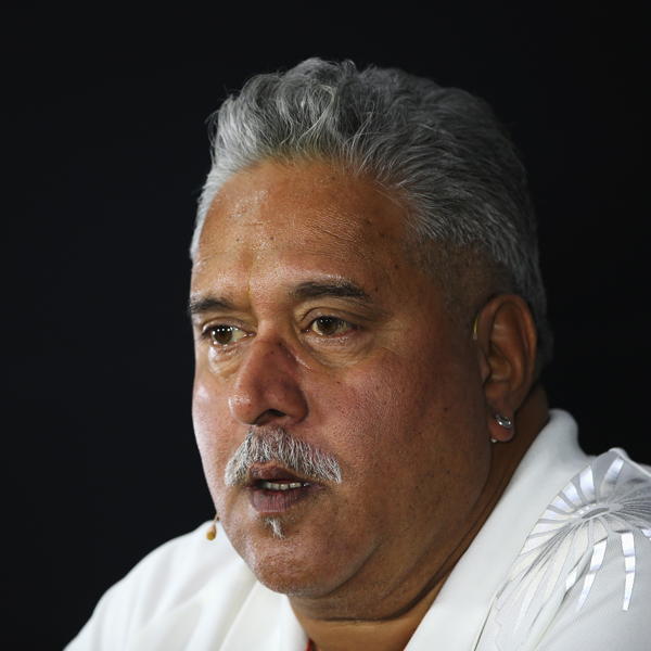 Vijay Mallya shows concern for his cheerleader girls ... - 600 x 600 jpeg 241kB