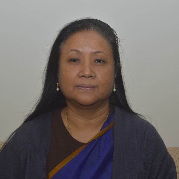 Kejriwal-Jung spat: Congress, CPM back Delhi CM over Gamlin row.