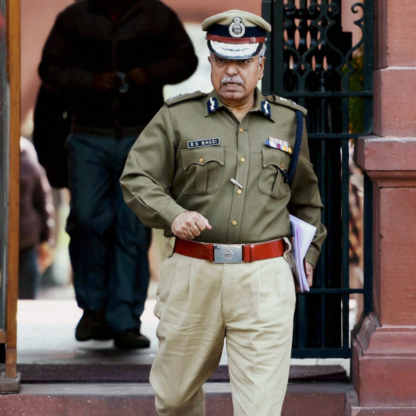 Delhi Police launches app for Character Verification Report | Latest