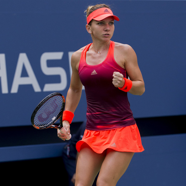 SPORTCHIN US Open Simona Halep eases into second round