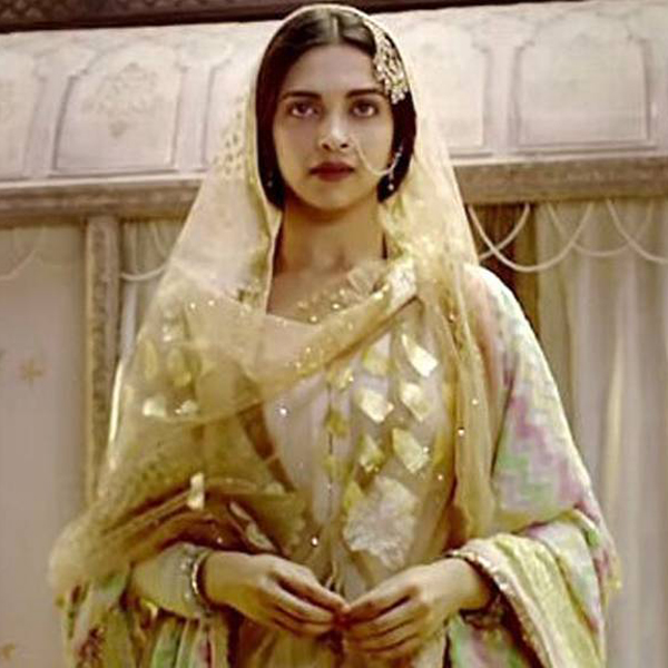 Deepika Padukone channels inner Madhubala for new 'Bajirao ... - 600 x 600 jpeg 223kB