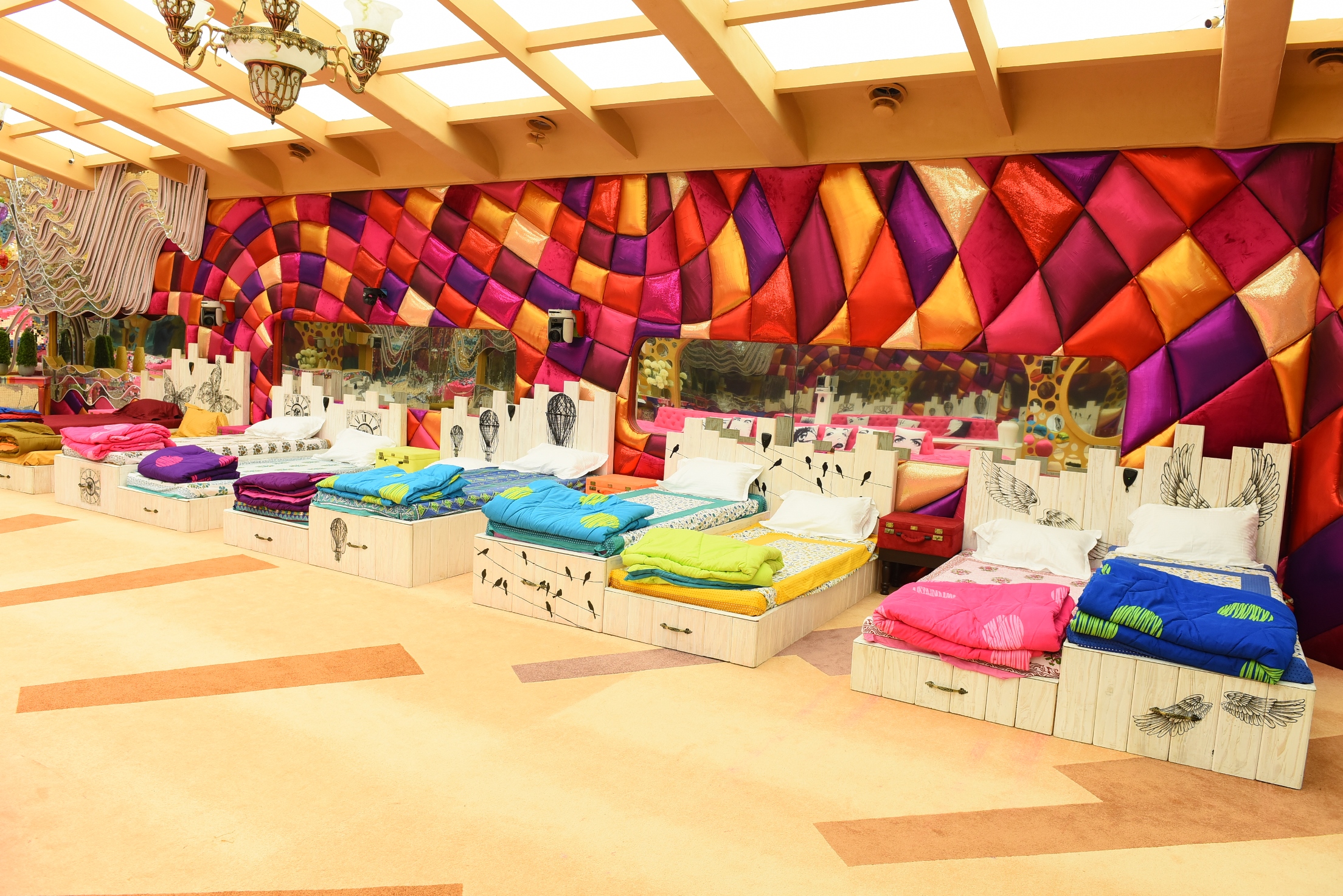 11 things you don't know about the Bigg Boss 9 house!