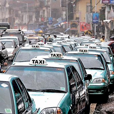 Taxi scheme's cap on permits  per licencee to stay, 2500 taxis only per license, says transport minister - Daily News Analysis