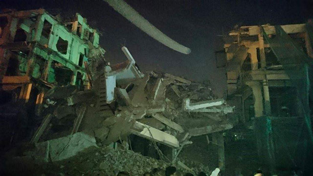 Building collapses in Mumbai's Matunga