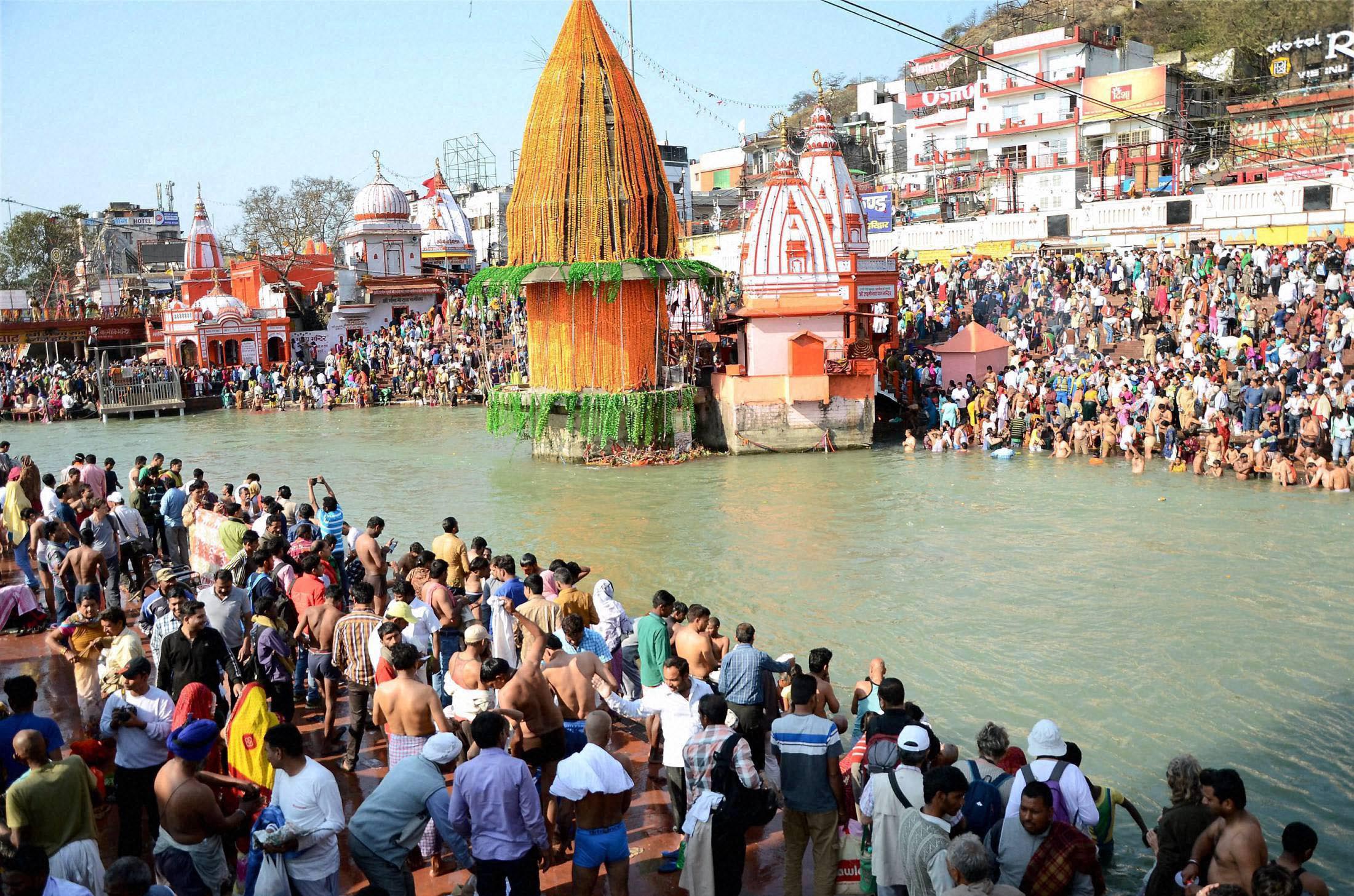 maha-shivaratri-celebrated-with-gaiety-and-fervour-in-india