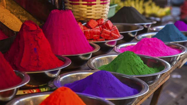 No 'Make in India' Holi: Chinese products takeover 'gulal market' - Daily News Analysis