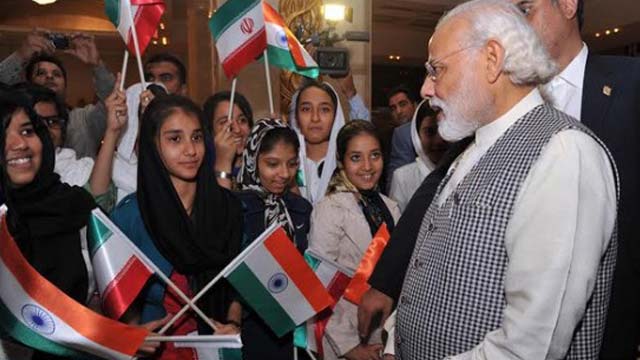 Modi in Iran: After visit to Gurudwara, PM interacts with ... - 640 x 360 jpeg 38kB