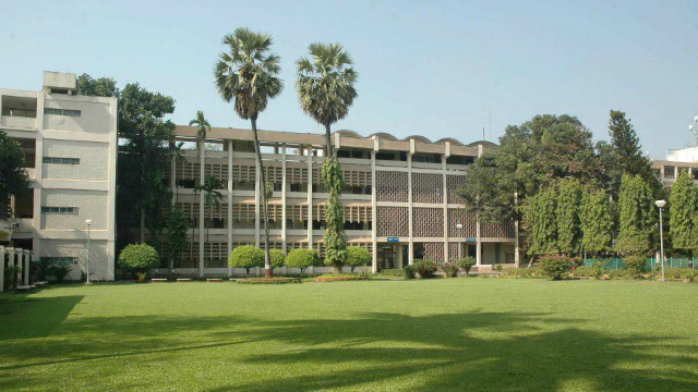 IIT-Bombay bans 9 companies for revoking, delaying ... - 640 x 360 jpeg 175kB