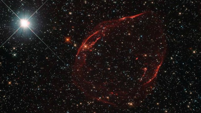 NASA discovers most distant galaxy cluster - 640 x 360 jpeg 93kB