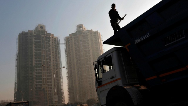 Jobs remain elusive as India clings to fastest-growing economy tag