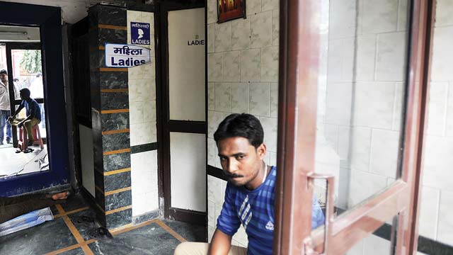 Ahead of Women's Day, Delhiites rue lack of public loos - Daily News & Analysis