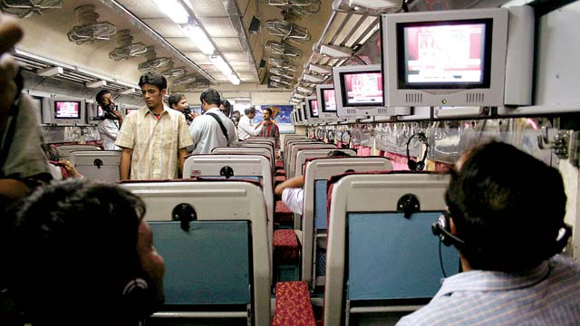 Now, watch your favourite movies, TV serials on trains - Daily News & Analysis