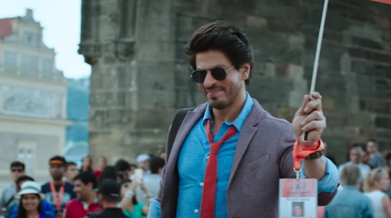 Jab Harry Met Sejal Song Safar: Just 7 Frames That'll Make You Fall In Mad  Love With Shah Rukh Khan