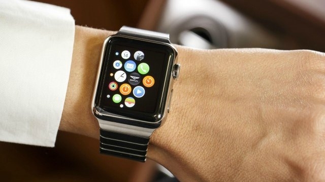 Apple smartwatches may soon get own SIMs to connect to 4G networks