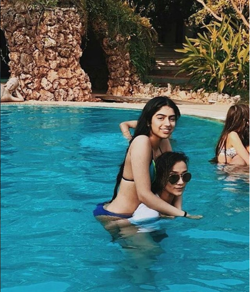 Sridevi daughter Khushi Kapoor pictures are breaking the internet