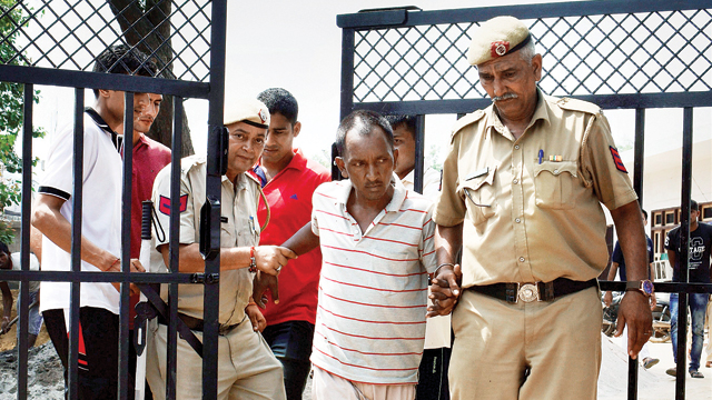 Ryan case: Conductor to sue cops