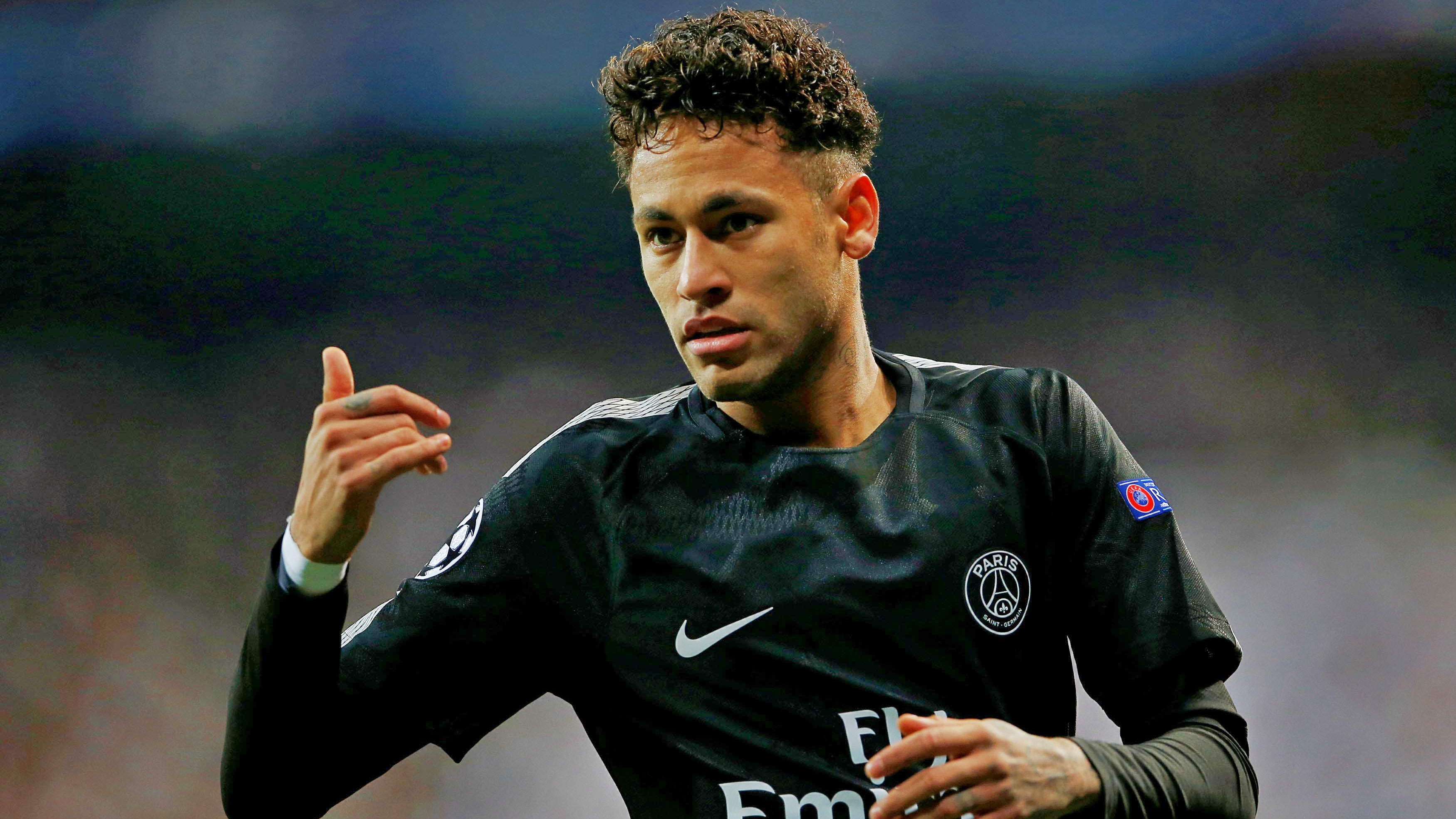 Neymar Jr. Shows Off New Blue Hairdo Ahead of PSG's Champions League Clash Against Manchester United - wide 7