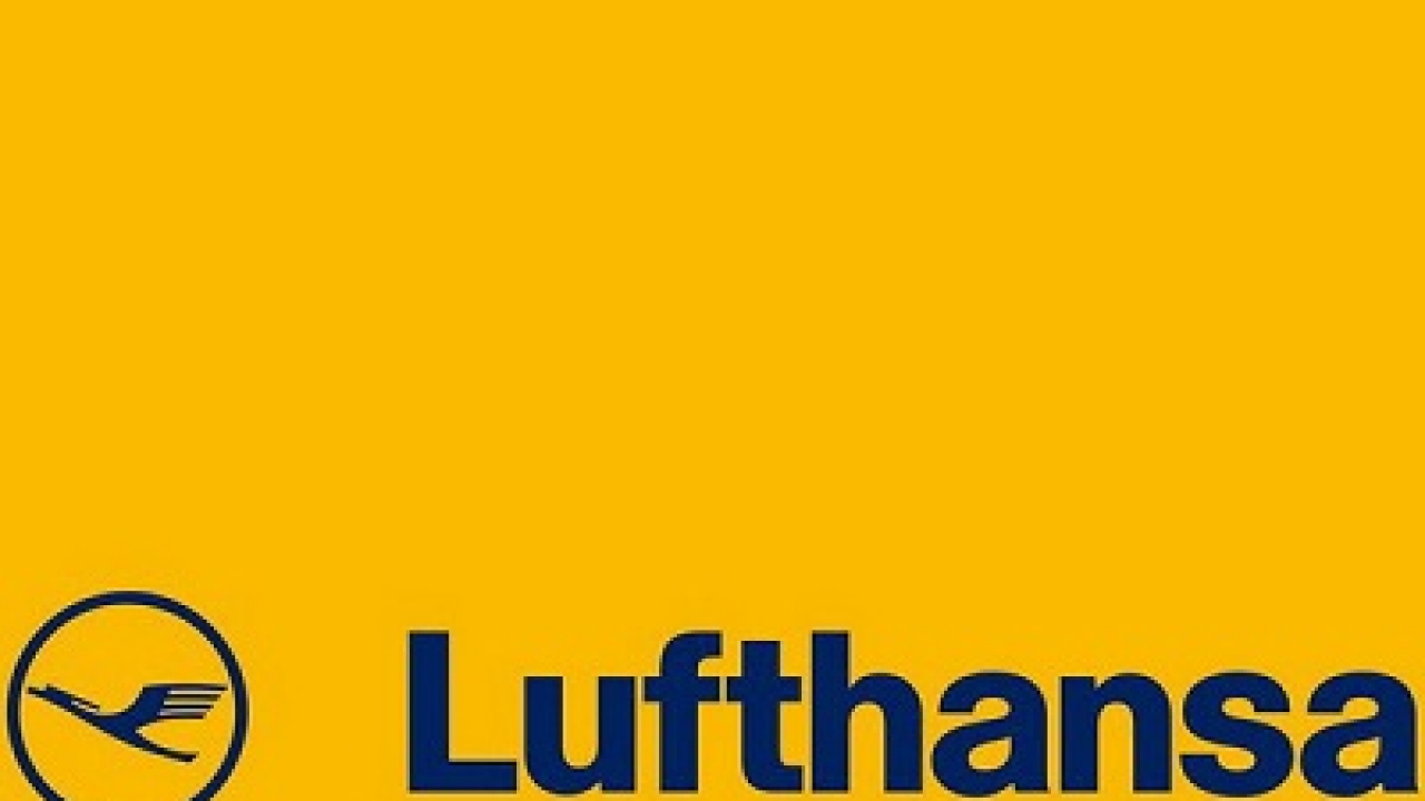 Lufthansa passenger threatens to open plane door, arrested