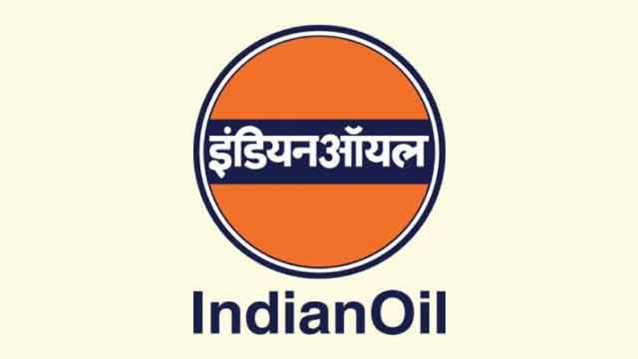 Indian Oil Corp to invest Rs 21,000 crore to upgrade fuel quality