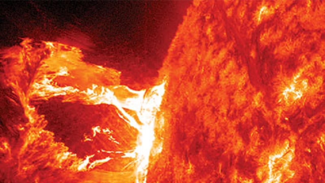 NASA missions measure solar flare from space