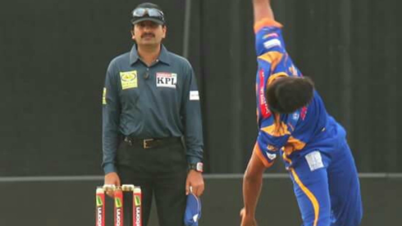 IPL 2016 What a bowling action! Presenting Shivil Kaushik, the new