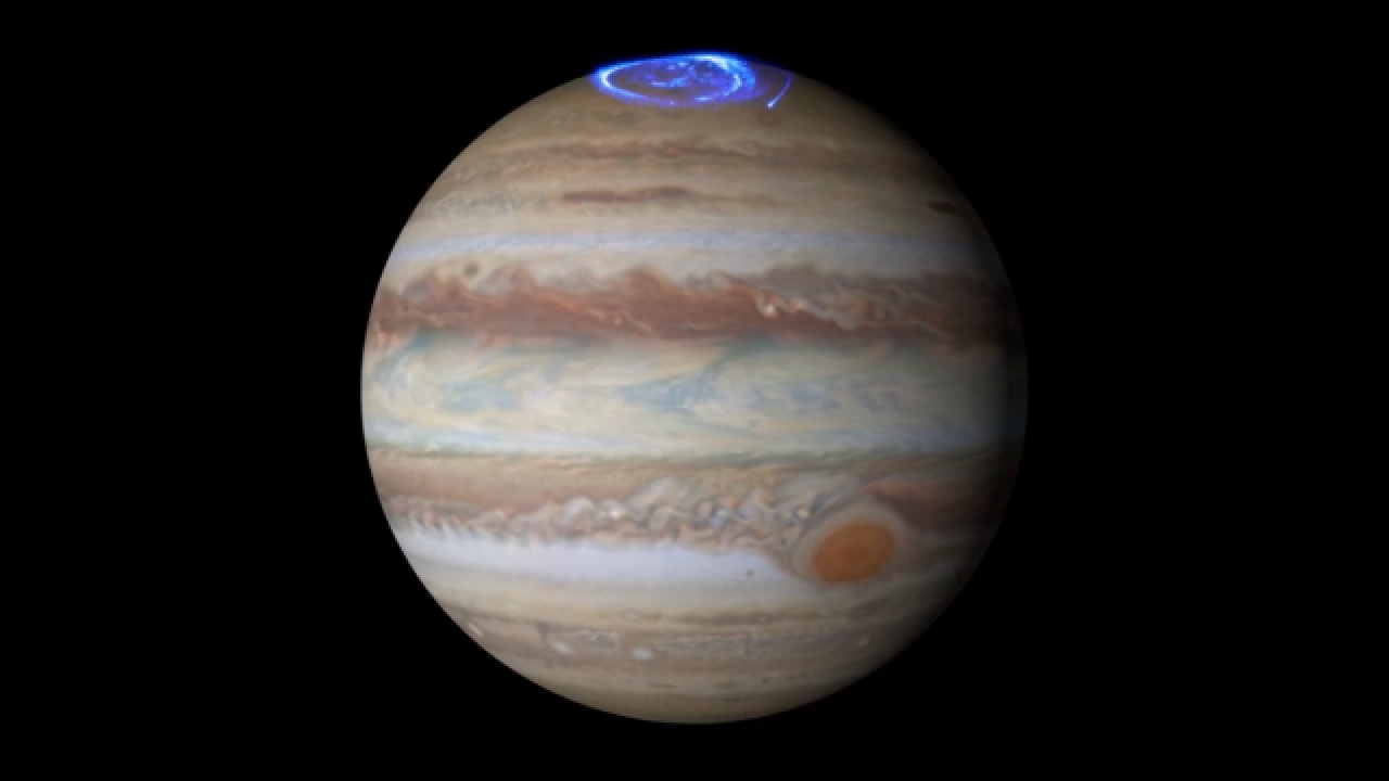 Watch Jupiter puts on a `light show` for NASA’s Juno