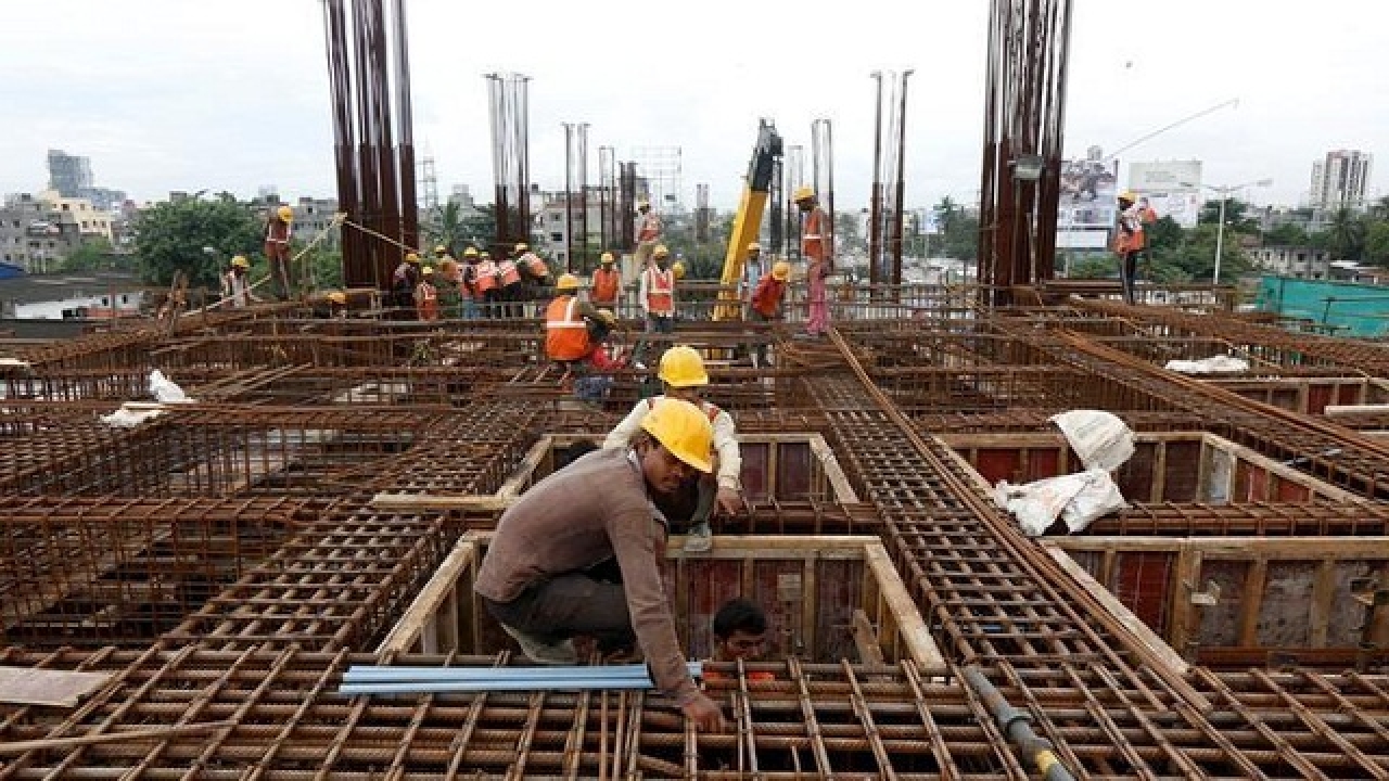 Headed Home Construction Workers Abandon Building Sites After Cash