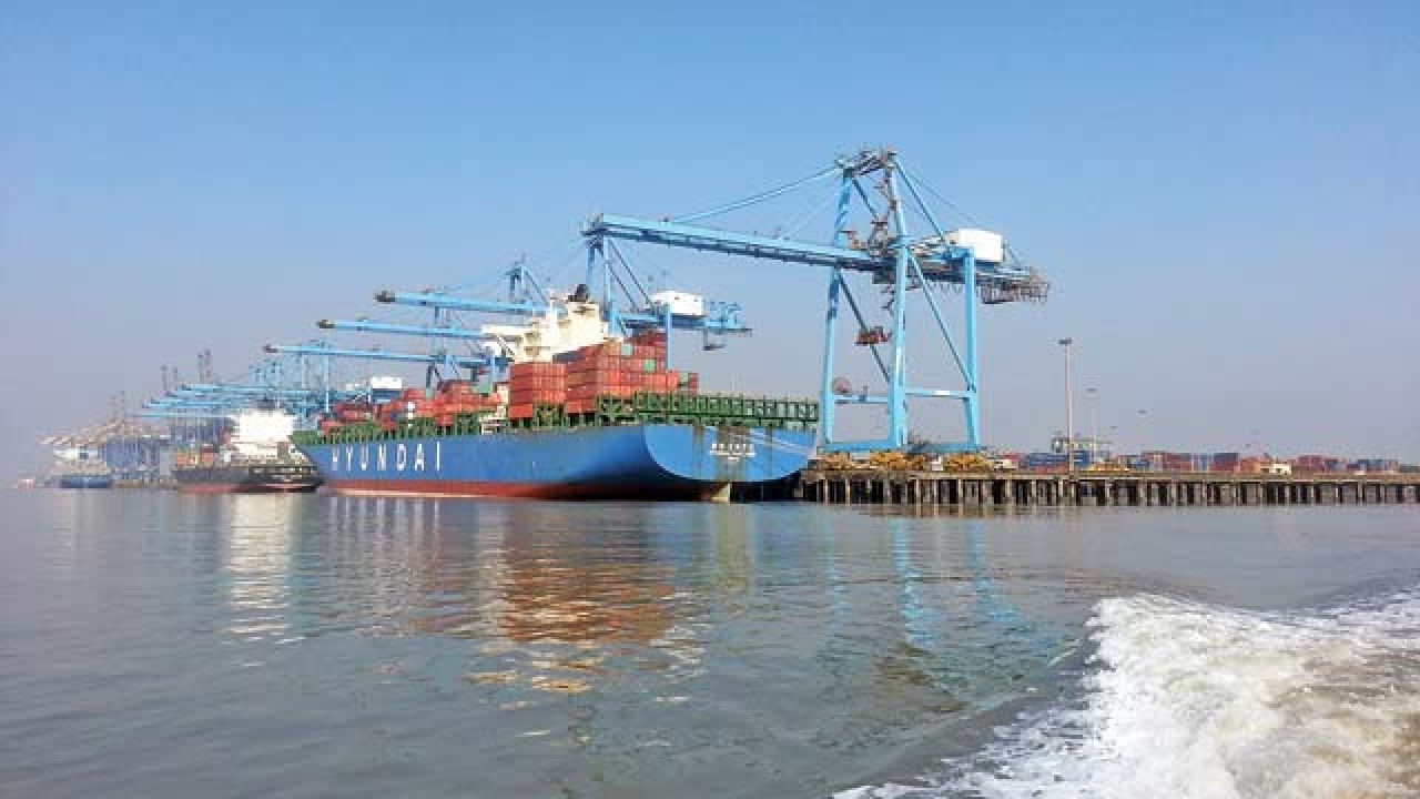 JNPT plans Rs 1,000 cr port on west coast