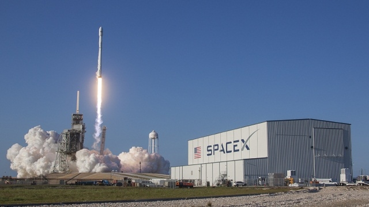 SpaceX launches 10 satellites from California air base