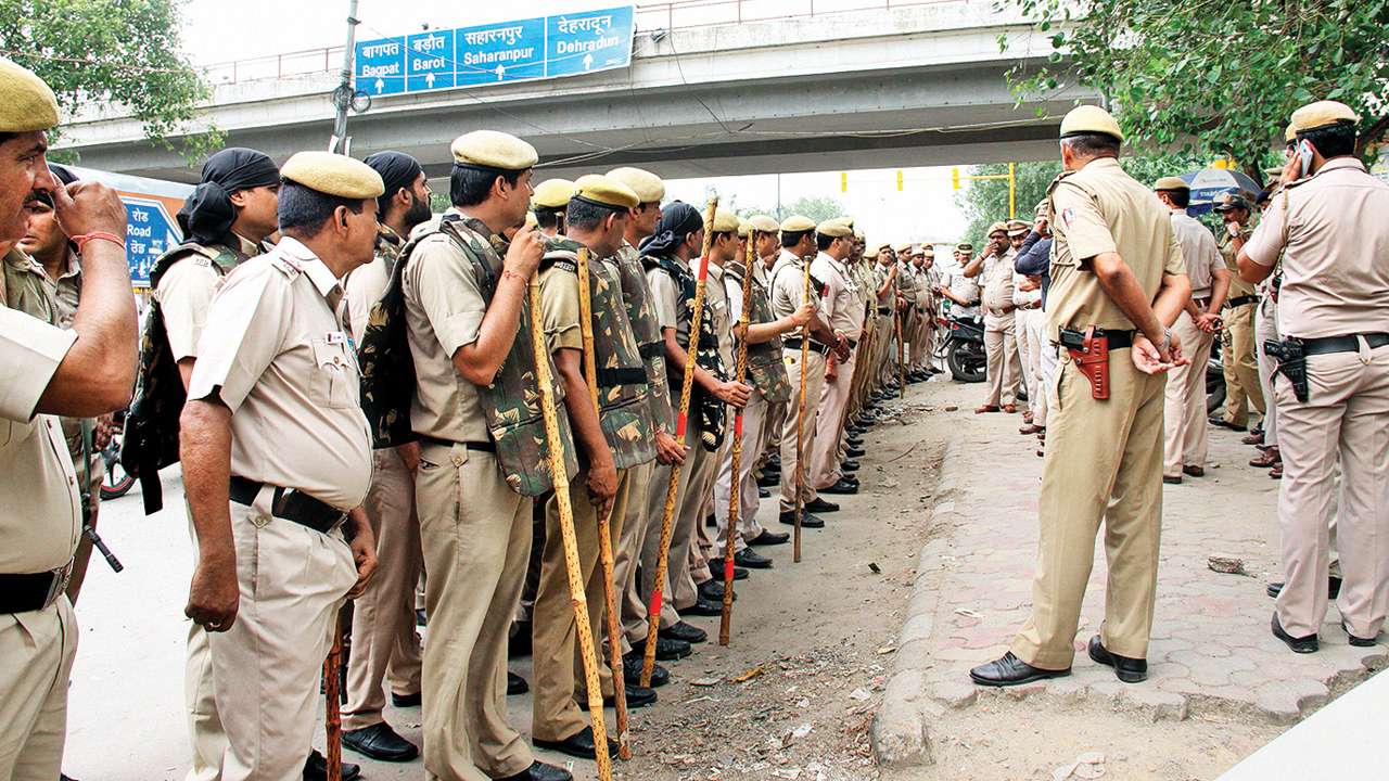 Delhi most unsafe for tourists; 1226 cases lodged against foreigners in India Delhi most unsafe for tourists; 1226 cases lodged against foreigners in India