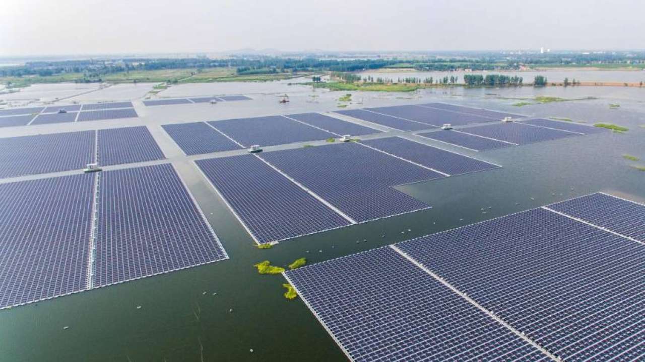 China Starts Generating Power From Floating Solar Power Plant