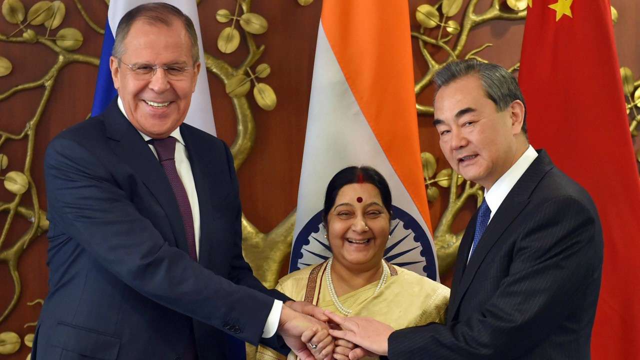 Foreign Ministers of Russian Federation and China call on President Kovind Foreign Ministers of Russian Federation and China call on President Kovind