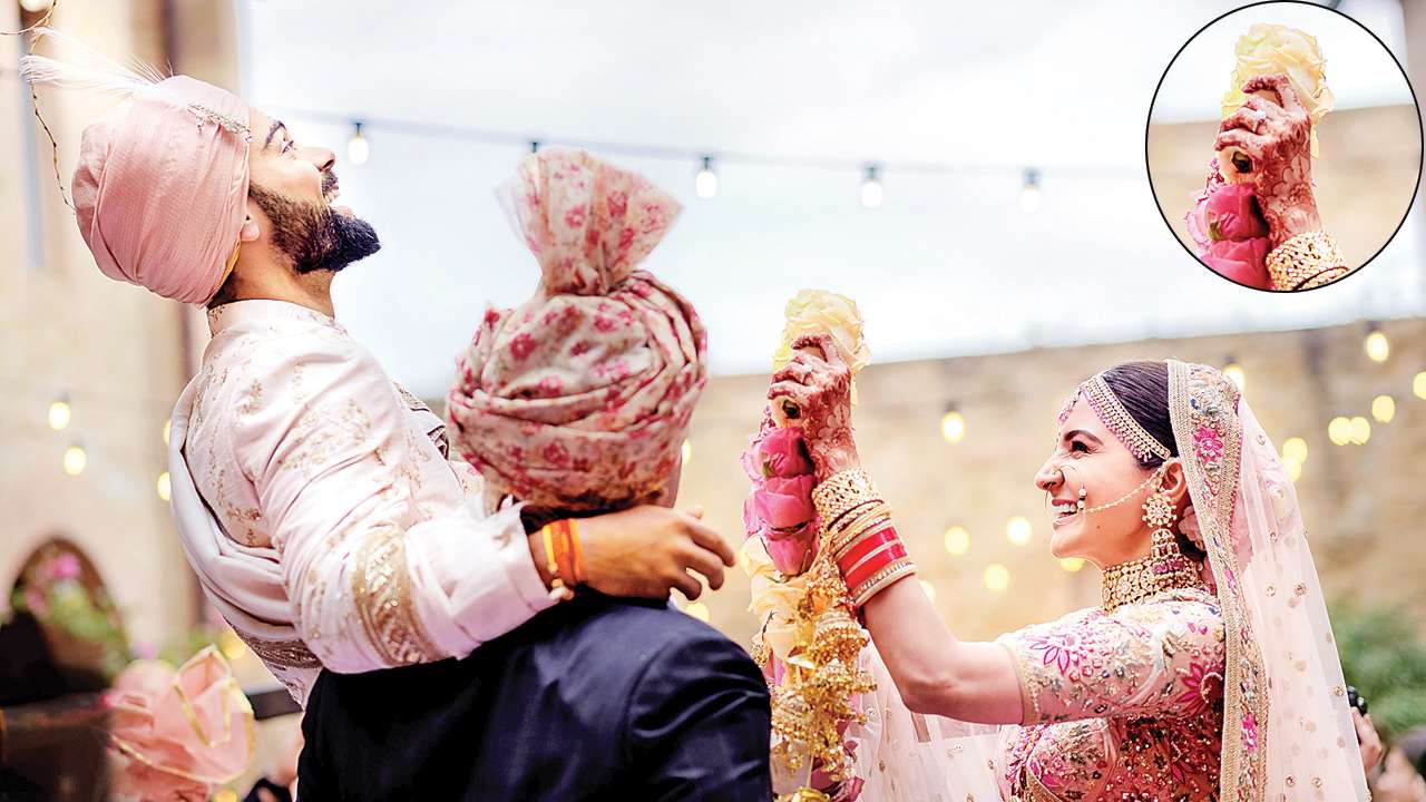 ANUSHKA_SHARMA_AND_VIRAT_KOHLI_WEDDING