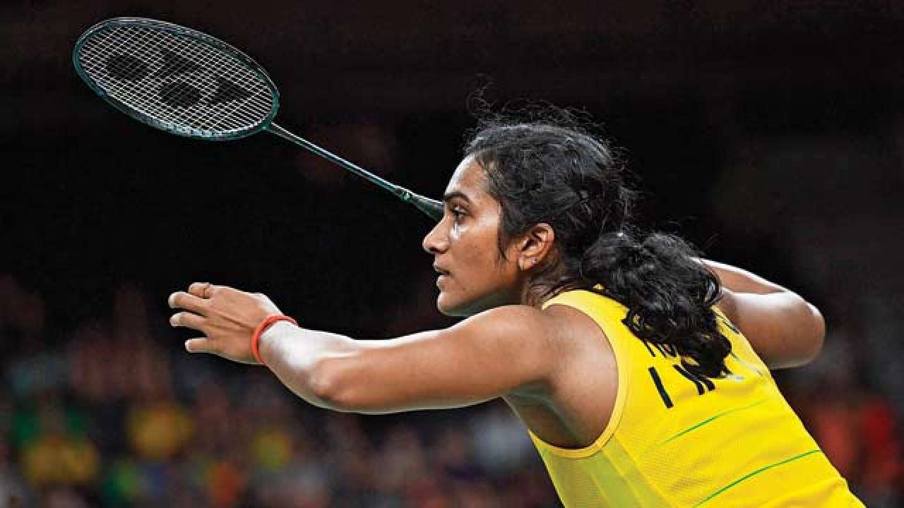 PV Sindhu wins the opening game, Kidambi Srikanth loses PV Sindhu wins the opening game, Kidambi Srikanth loses