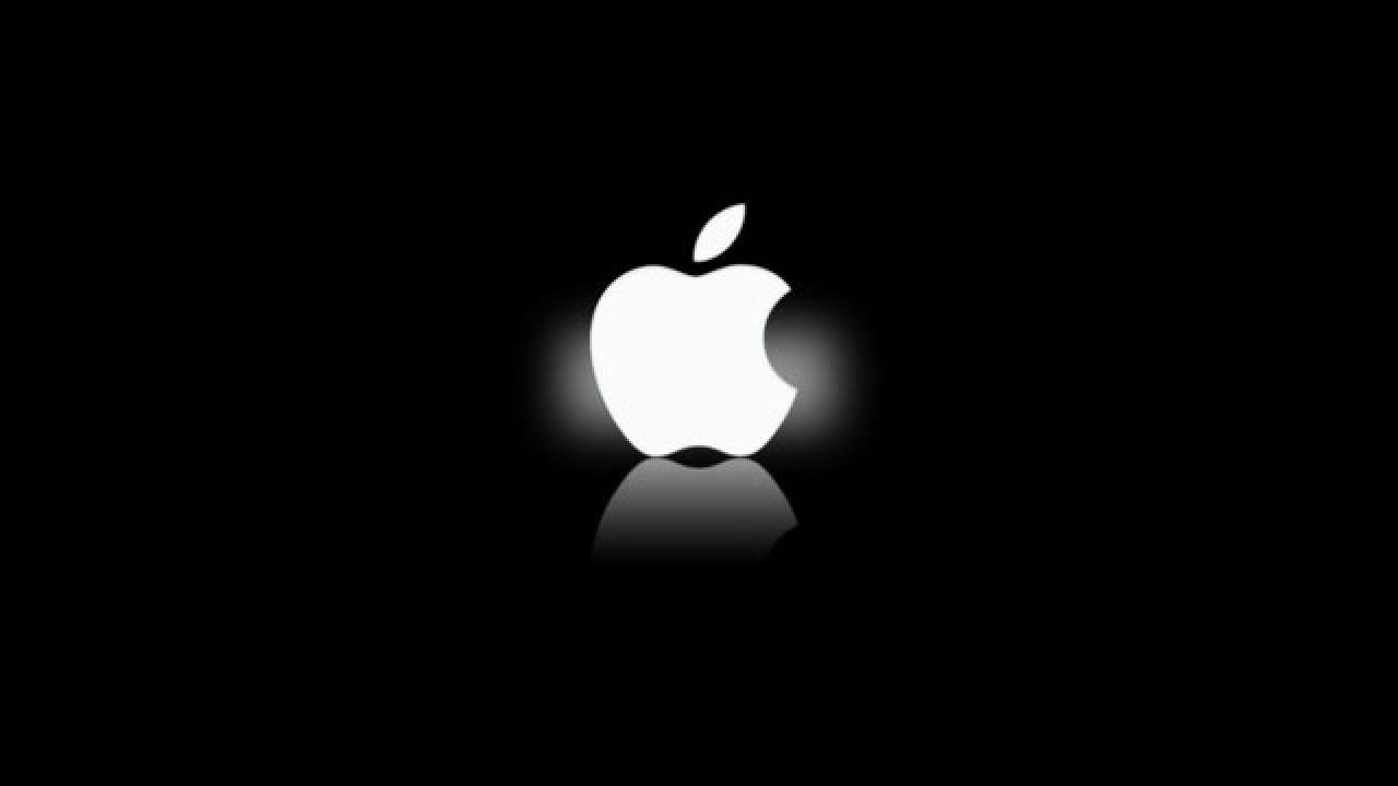 Apple App Store saw record $300 million purchases on New Year's Day Apple App Store saw record $300 million purchases on New Year's Day