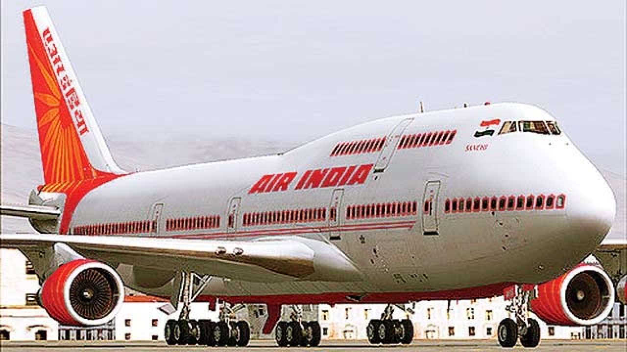 Air India flight from Goa makes an emergency landing at Mumbai Airport