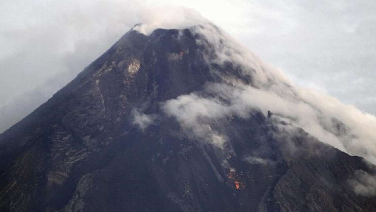 Philippines-volcano