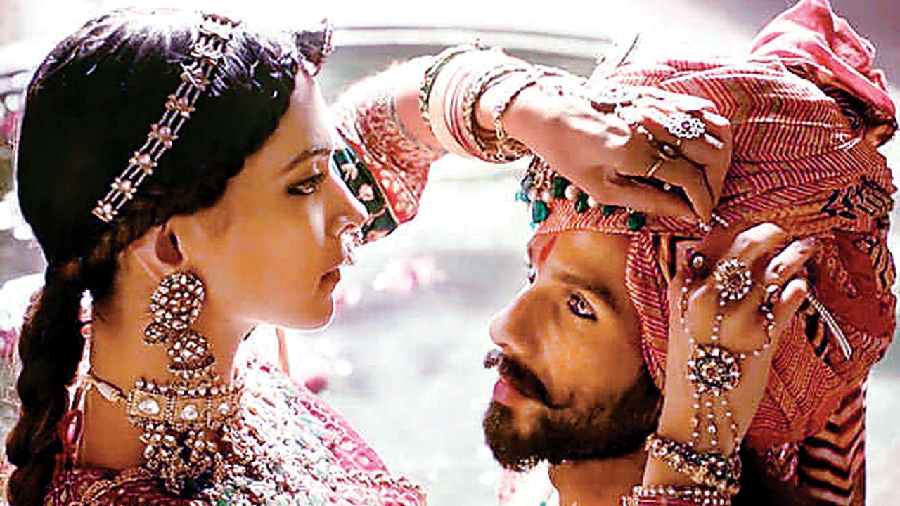 Supreme Court lifts ban on 'Padmaavat'