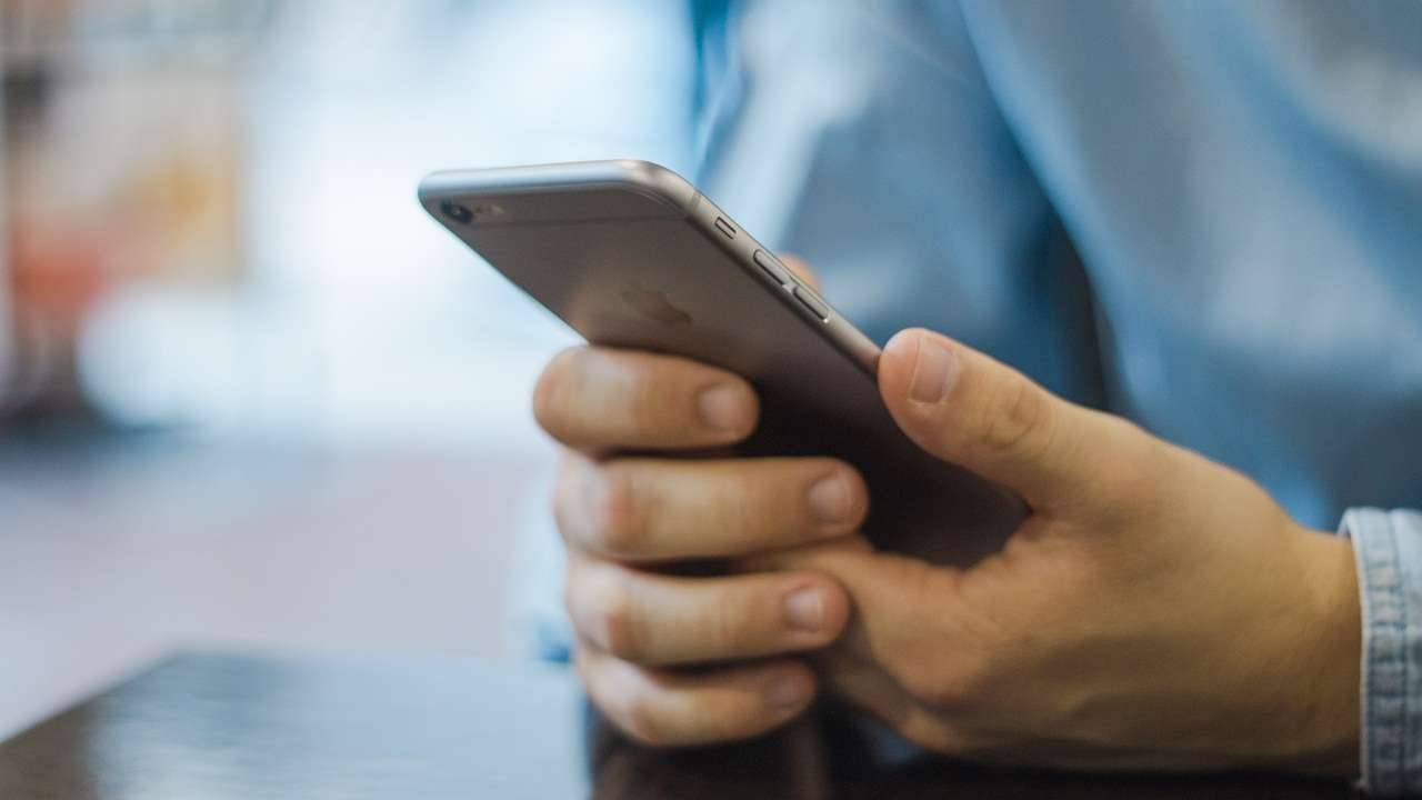 Airtel revises Rs 399 pack again, now offers 84GB data Airtel revises Rs 399 pack again, now offers 84GB data