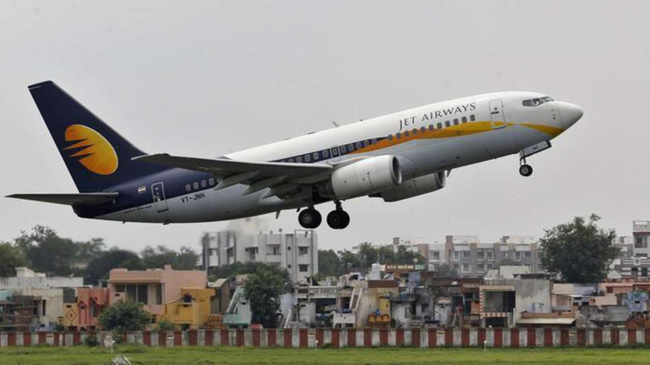 DGCA suspends licences of two Jet Airways pilots