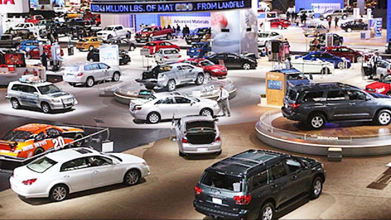 Tata Motors & Mahindra To Showcase 12 EVs At Auto Expo India 2018