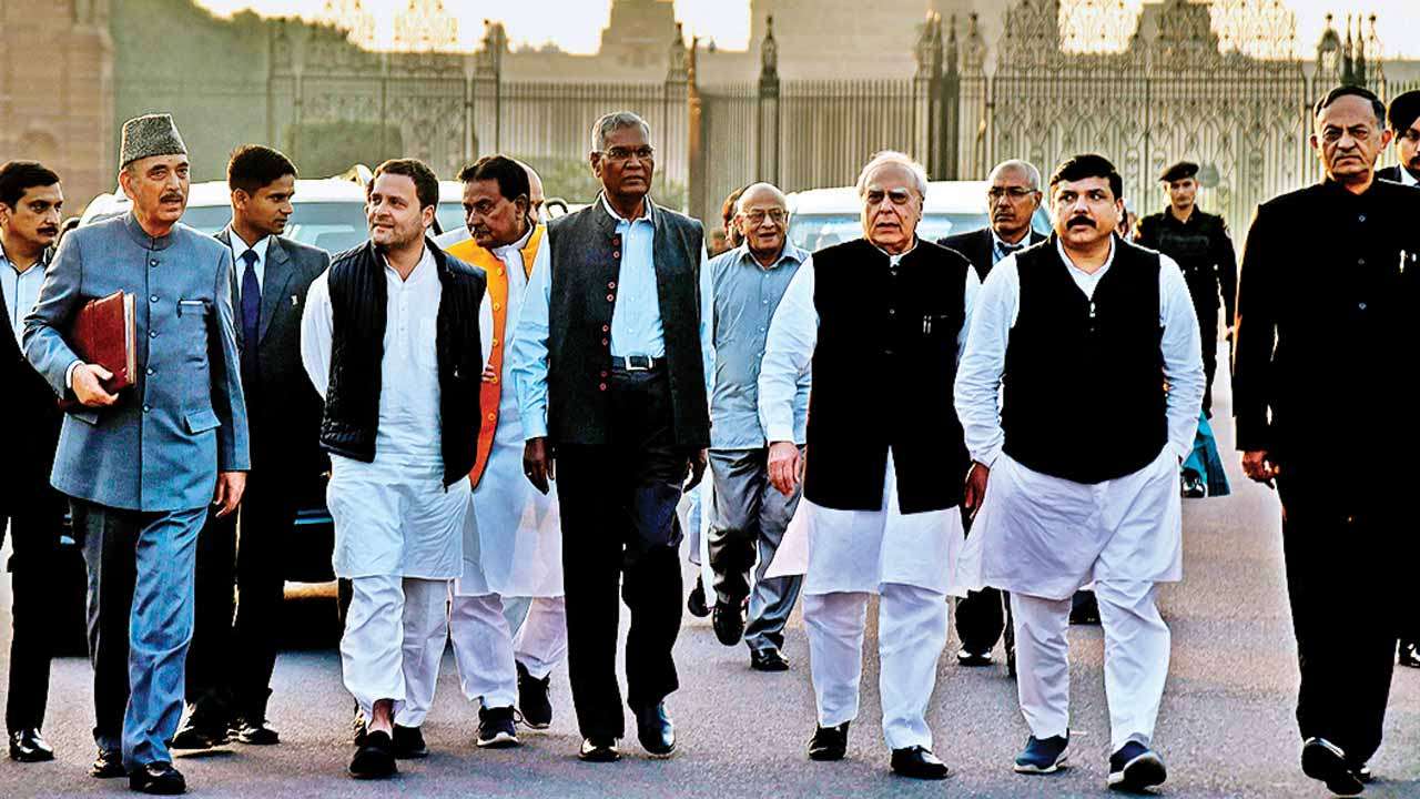 Judge Loya's death: United Oppn petitions Prez Judge Loya's death: United Oppn petitions Prez