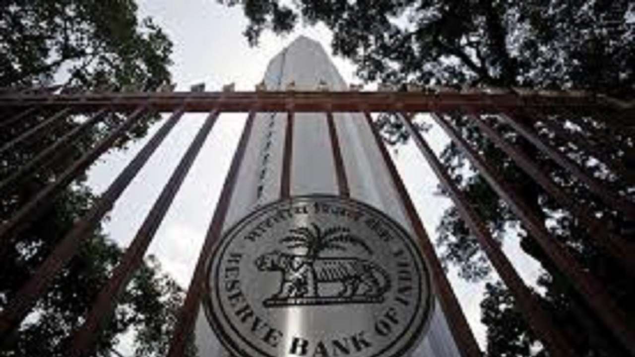 RBI refuses to extend deadline for mobile wallets to complete customer verification