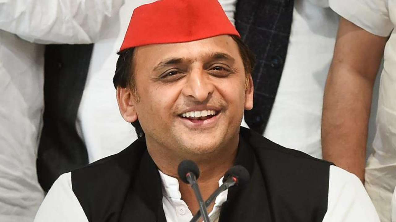 UP Dy CM Mocks SP-BSP Alliance, Calls It 'Lathabandhan UP Dy CM Mocks SP-BSP Alliance, Calls It 'Lathabandhan