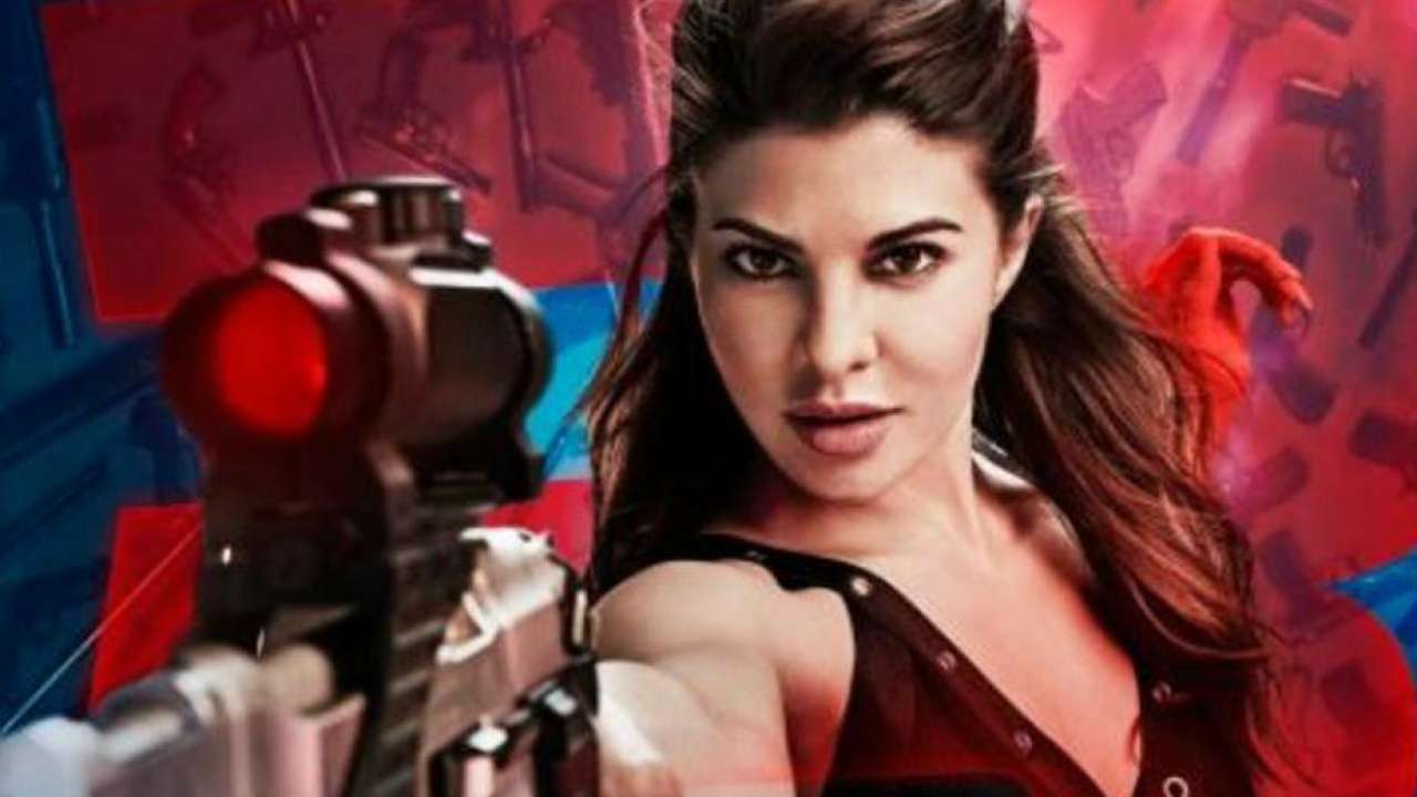 Jacqueline Fernandez Injured On Race 3 Sets