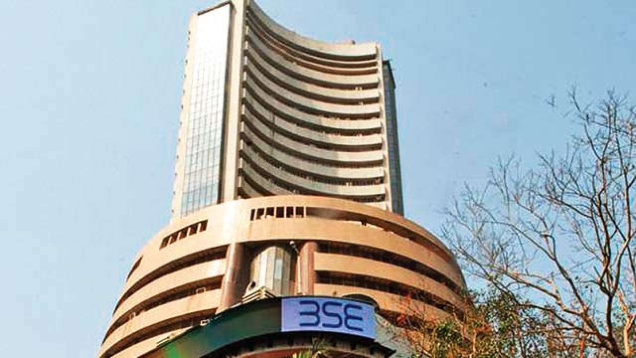 Sensex logs first gain in 3 days, mainly on banks' support
