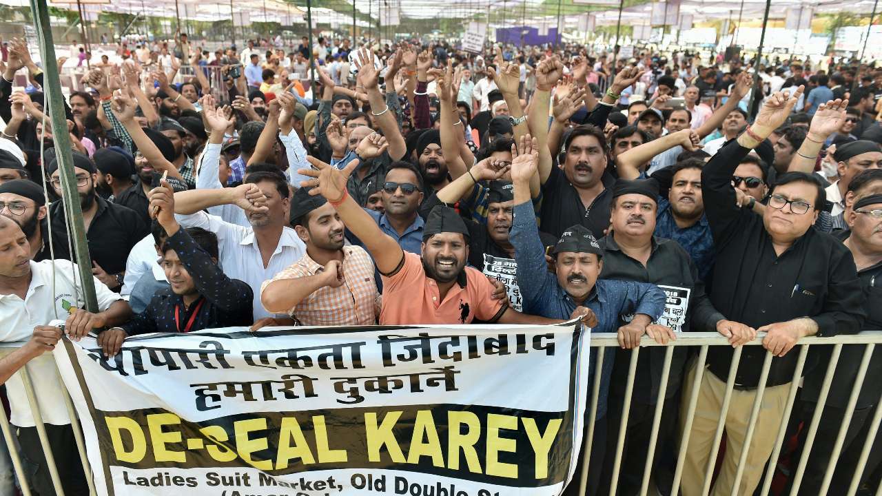 Delhi sealing drive: Major markets closed as traders down shutters Delhi sealing drive: Major markets closed as traders down shutters