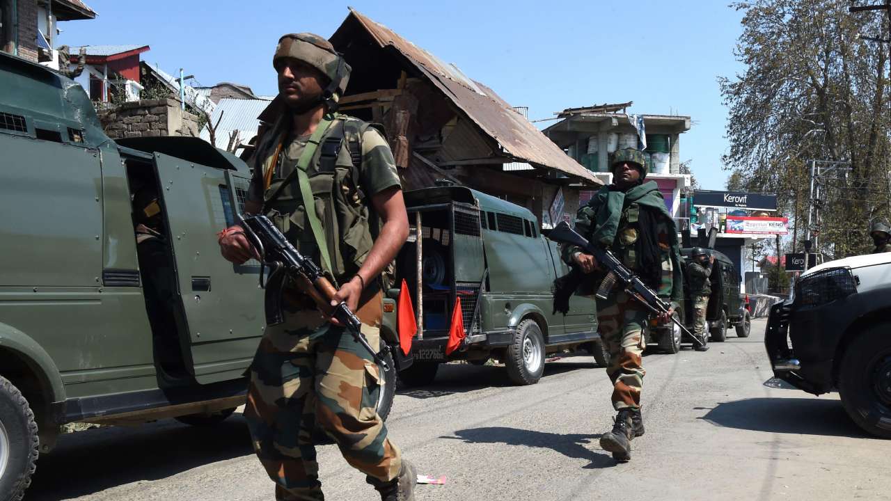 3 officers among 5 injured in Pak shelling