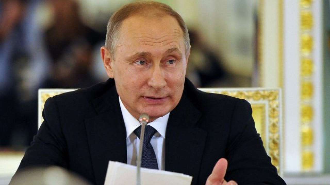 Palladium surges 6 pct on jitters over Russian Federation sanctions Palladium surges 6 pct on jitters over Russian Federation sanctions