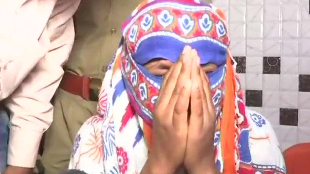 Unnao gangrape case: CBI detained MLA, registers 3 cases inquiry underway Unnao gangrape case: CBI detained MLA, registers 3 cases inquiry underway